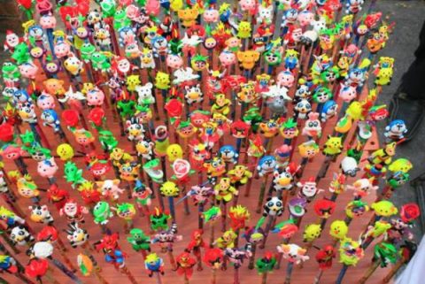 ベトナムの伝統工芸品「トーヘ (Tò He)」とは？