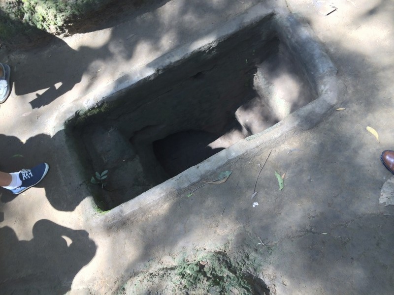 ベトナムの大人気観光地のクチトンネルに入ってきました！