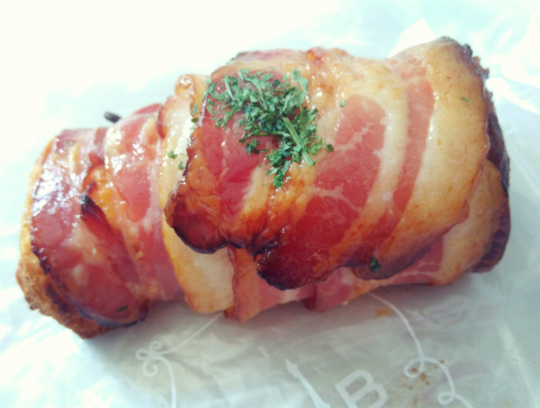 ベトナム生活・コスパ比較シリーズ【パン編】