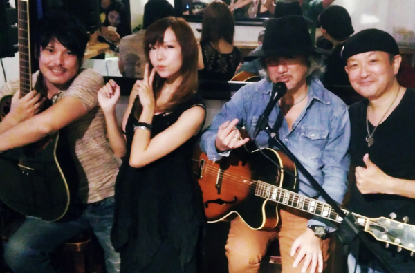 ホーチミン・イベントレポ！【アコースティックライブ@Kesera】