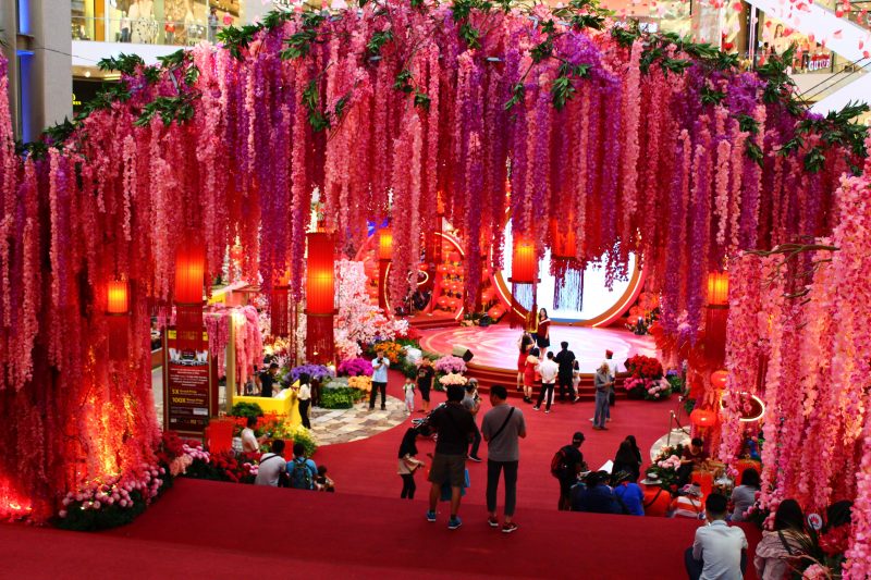 赤一色の装飾にそまる美しき2018年マレーシアの旧正月