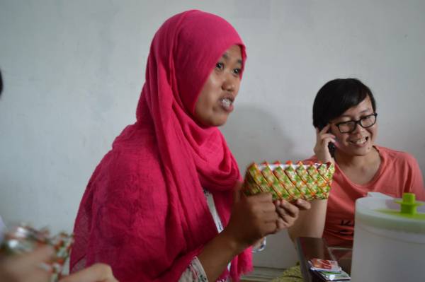 【インドネシアの環境問題】チサロパでエコ活動をするNinaさんにお会いしました