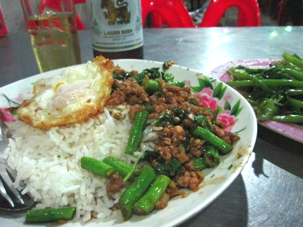 タイ名物といえば屋台メシ！気軽に楽しむ庶民のタイ料理