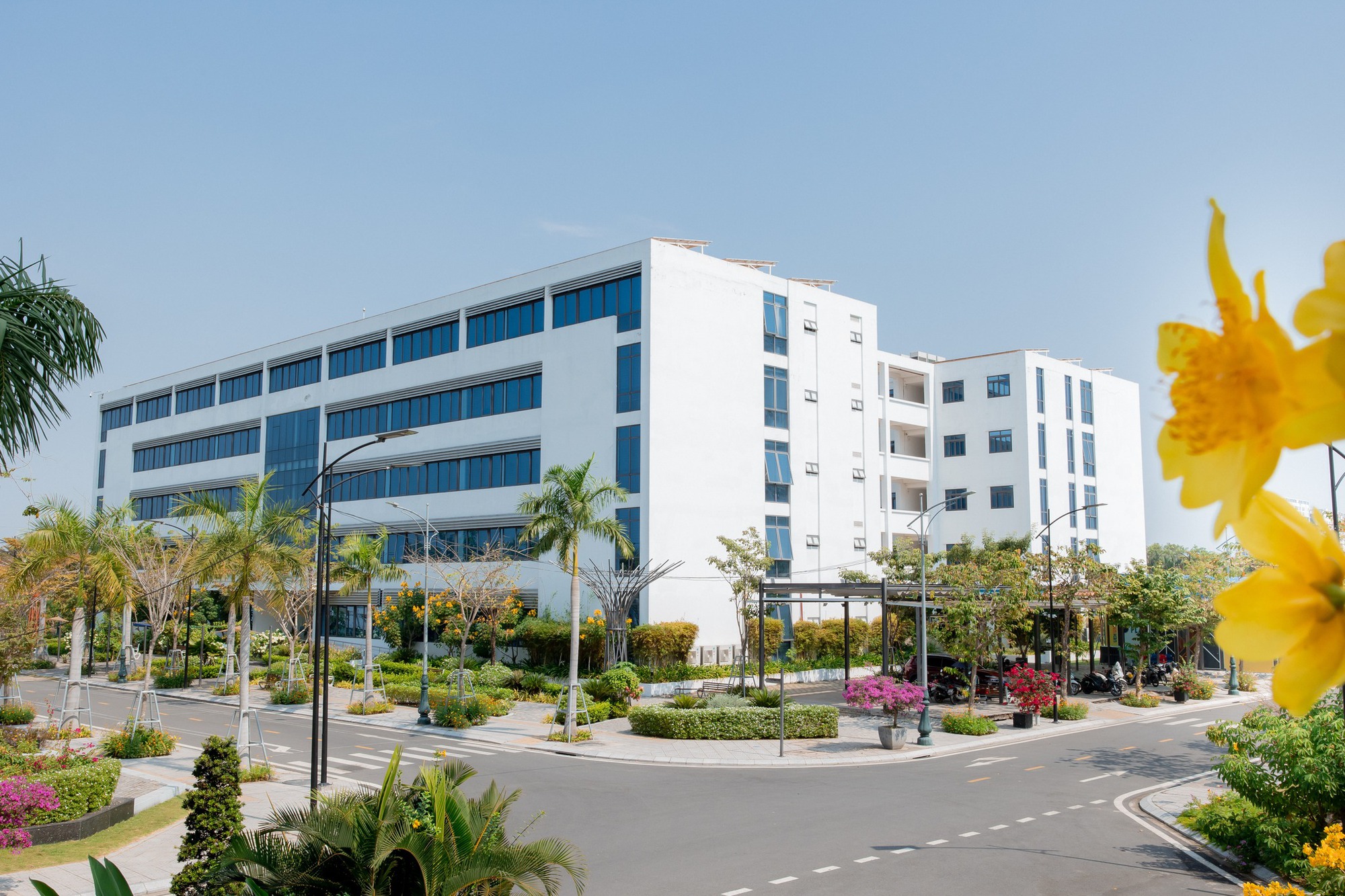 ホーチミン市経済大学