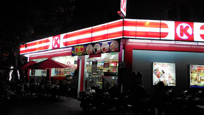 ハノイにあるサークルKのコンビニ