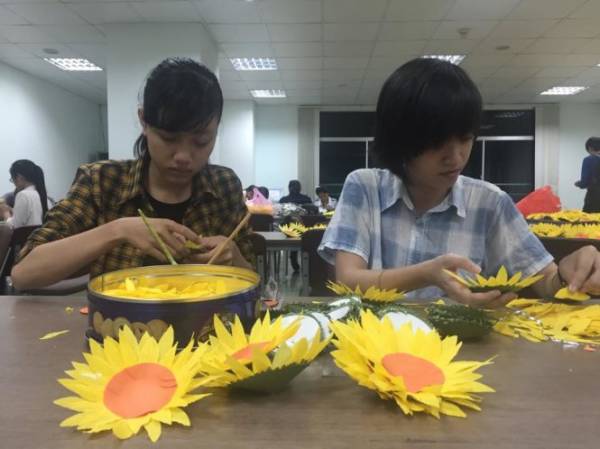 ひまわり祭りでの準備の様子