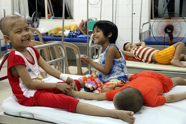 入院中の子供たち