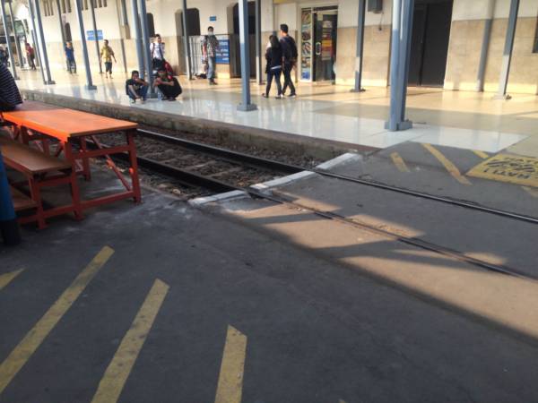 整備されたプラットホーム