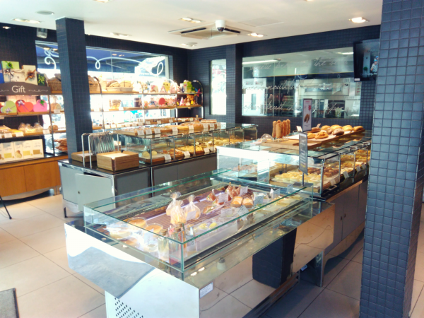 韓国のチェーン店 「Paris Baguette」