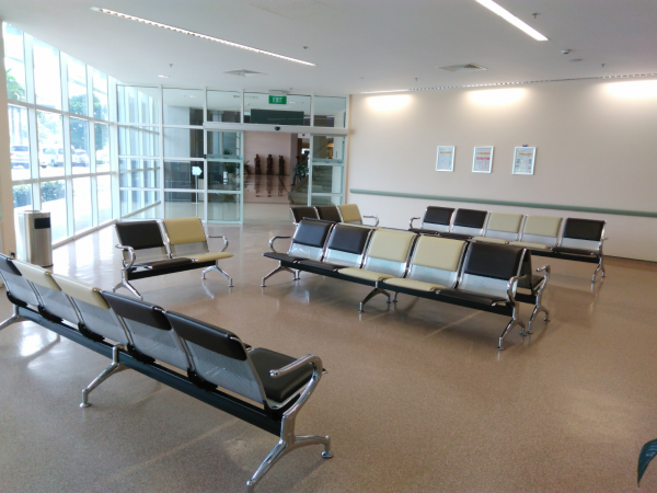 エコーの待合室