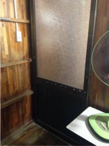 １泊５ドルの素泊まり宿の様子