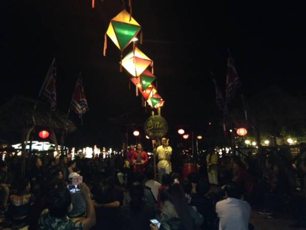 ホイアン市も中心部でビゴ大会