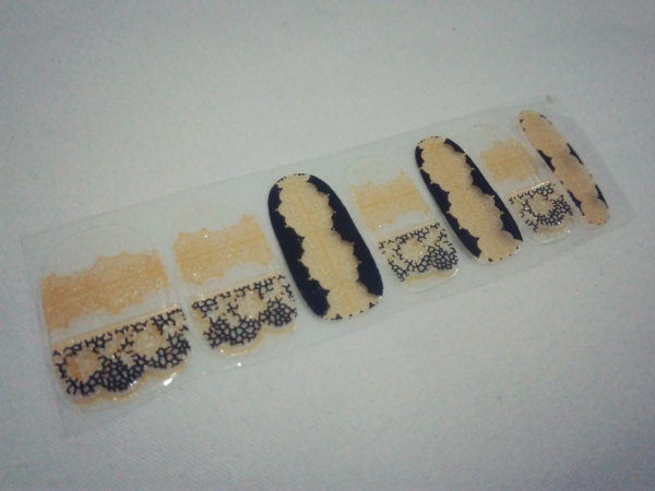 購入したネイルシート