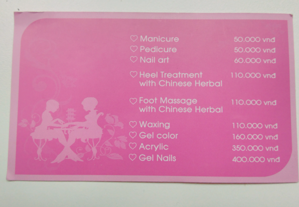 ローカルのネイルサロンのメニュー表