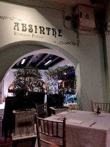Absinthe Restaurant Francais（アブサン）の入り口