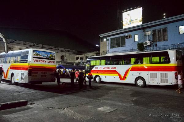 マニラの公共バス