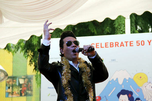 大熱唱の岡田さん