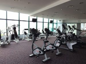 「ダイヤモンドプラザ」内にあるジム