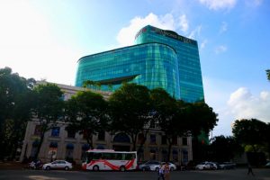 「ダイヤモンドプラザ」の外観