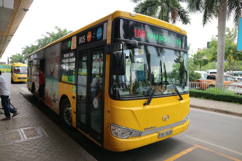 ホーチミンの空港から出ているシャトルバス「109番バス」