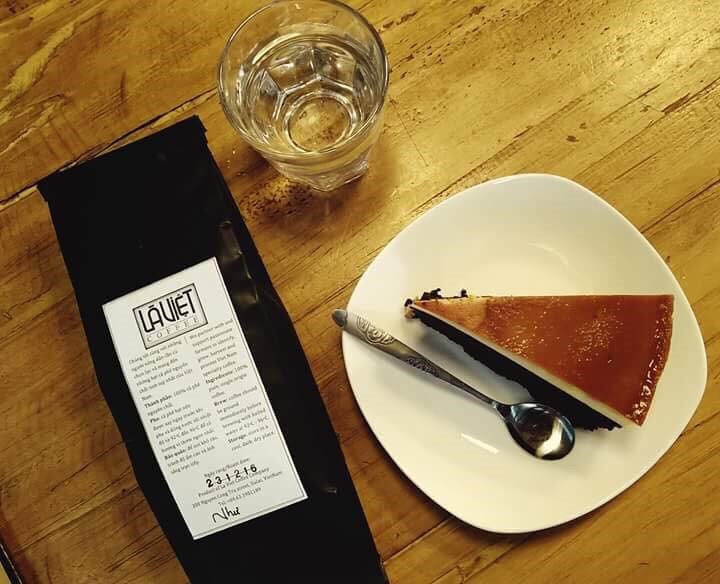 ダラット　カフェ　ケーキ