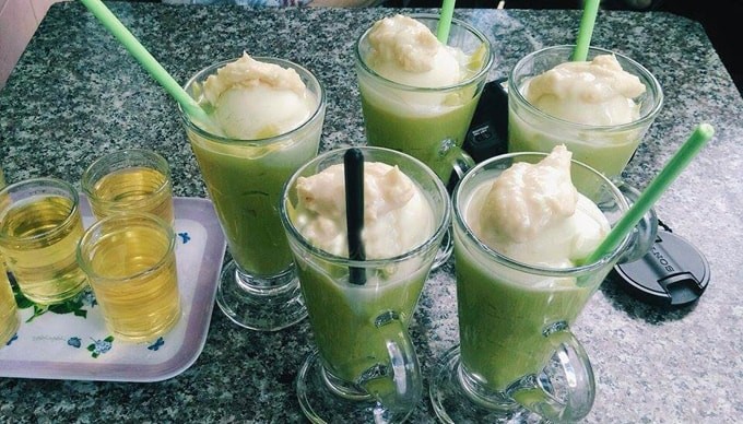 アボカドアイスクリーム