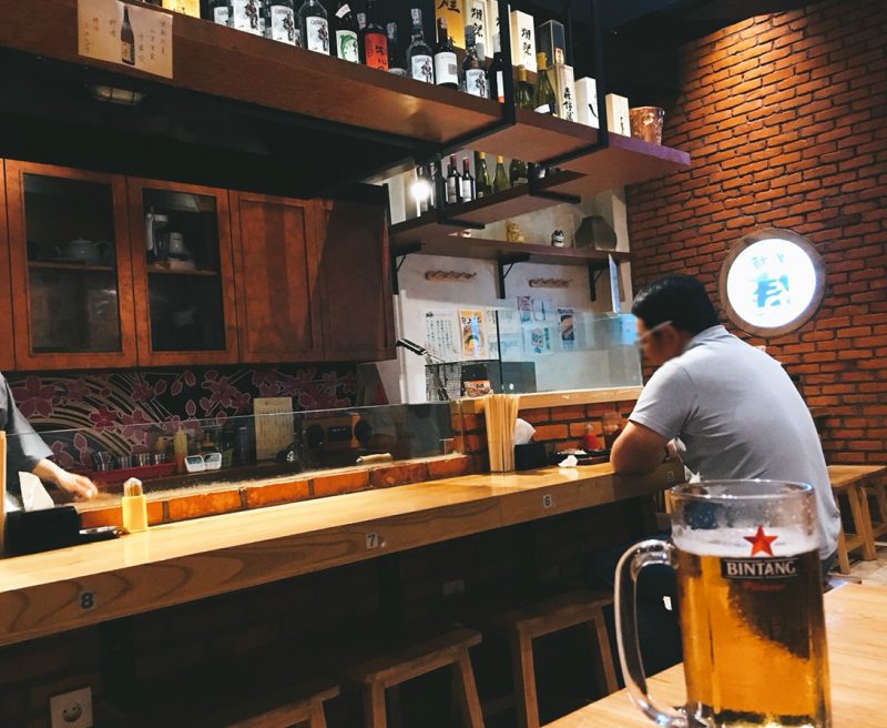 インドネシアにあるお好み焼き屋さんの内観