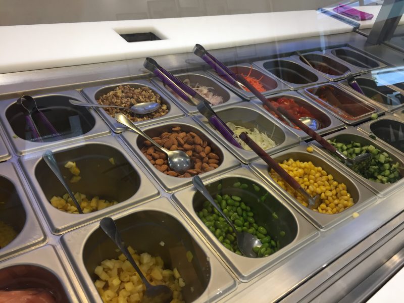 フィッシュボウルのポケ丼