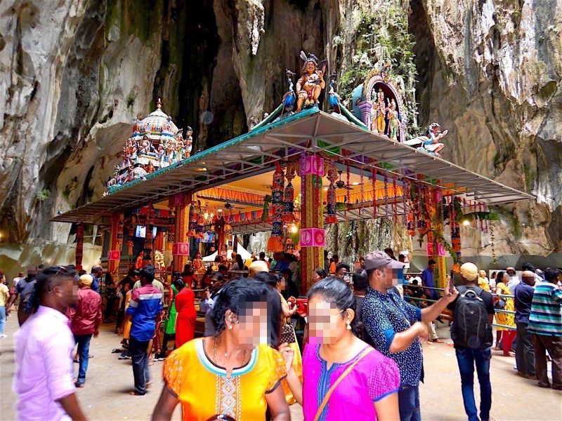 パワースポットバツー洞窟