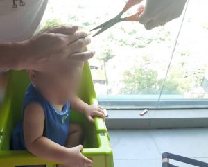 あかちゃん ヘアカットの画像