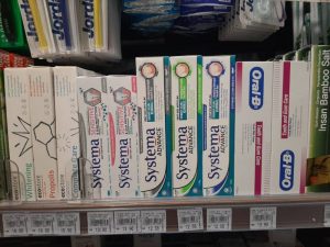 マレーシア 日用品の画像